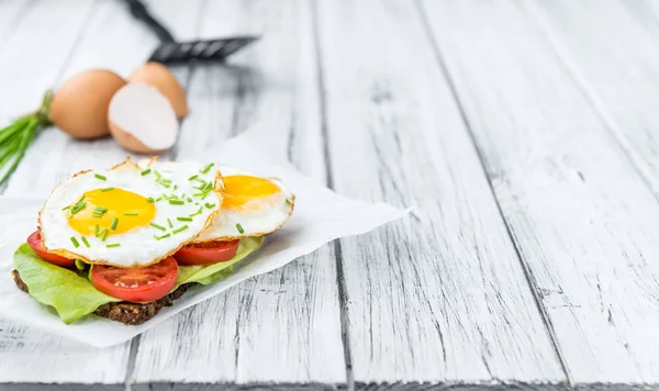 Fried Eggs on a Sandwich — Stock Photo, Image