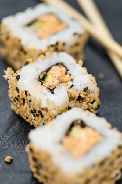 Några färska gjorde Sushi — Stockfoto