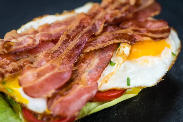 Portion of Bacon and Eggs — Stock Photo, Image