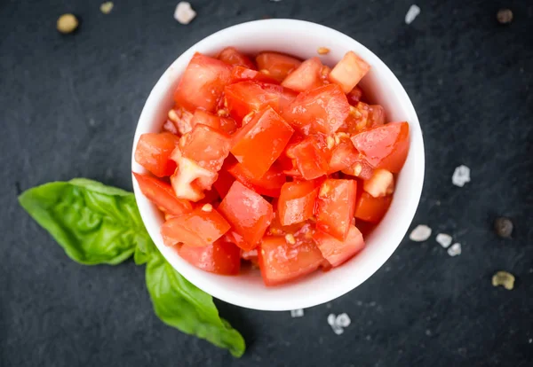 Anteil geschnittener Tomaten — Stockfoto