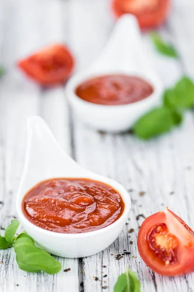 Porção de ketchup de tomate fresco — Fotografia de Stock