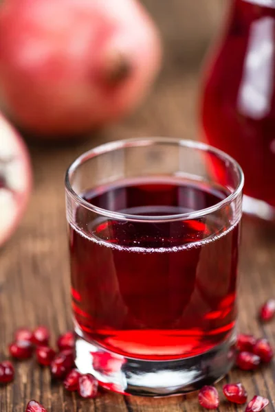 Porzione di succo di melograno — Foto Stock