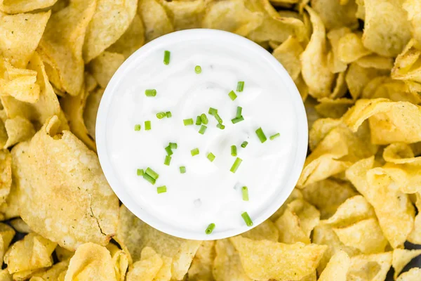 Vers gemaakte aardappel Chips — Stockfoto