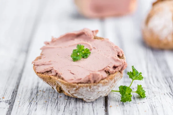 Rolo com Liverwurst, cozinha alemã — Fotografia de Stock