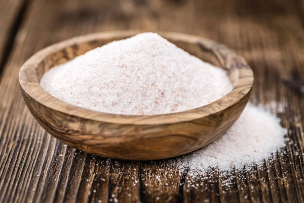 Pink Salt in bowl — Stock Photo, Image