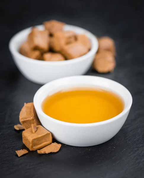 Portion of fresh Caramel Sirup — Stock Photo, Image