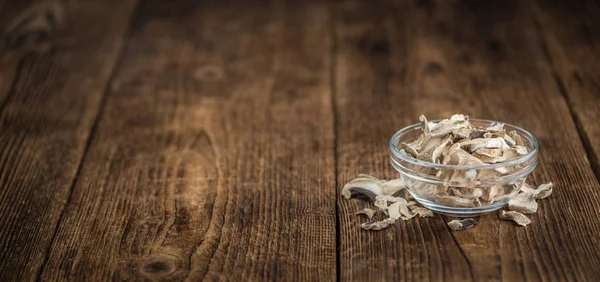 Dried white mushrooms — Stock Photo, Image