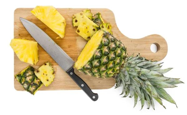 Rauw gesneden ananas — Stockfoto