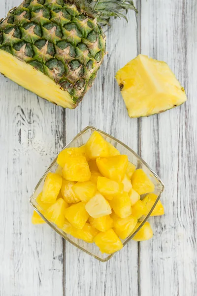 Vers gemaakte ananas — Stockfoto