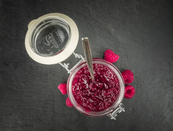 Porción de mermelada de frambuesa — Foto de Stock