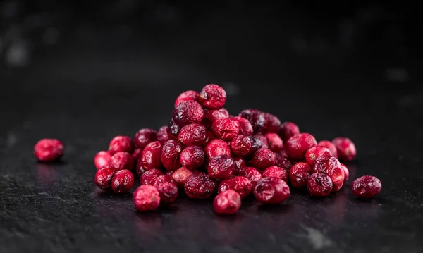 Φρέσκο γίνεται αποξηραμένα Cranberries — Φωτογραφία Αρχείου