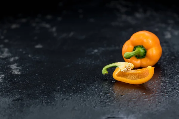 Yellow paprika pepper — Stock Photo, Image