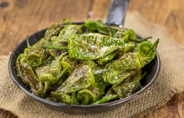 Deliciosos Pimientos de Padron — Foto de Stock