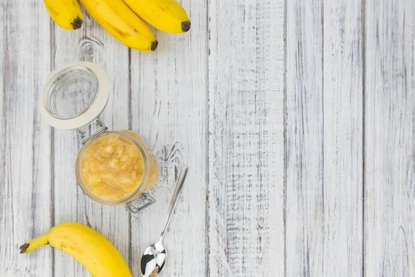Zelfgemaakte bananen jam — Stockfoto