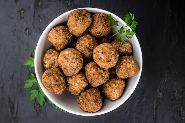 Portion de boulettes de viande maison — Photo