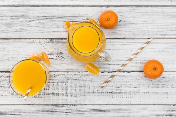 Portion Frisch Gepresster Mandarinensaft Nahaufnahme Selektiver Fokus — Stockfoto