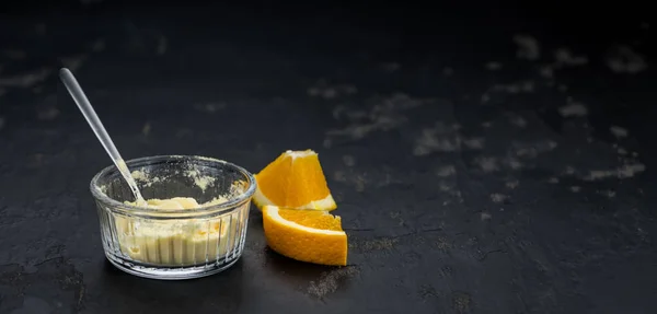 Orangenfruchtpulver Auf Einer Schieferplatte Selektiver Fokus Nahaufnahme — Stockfoto