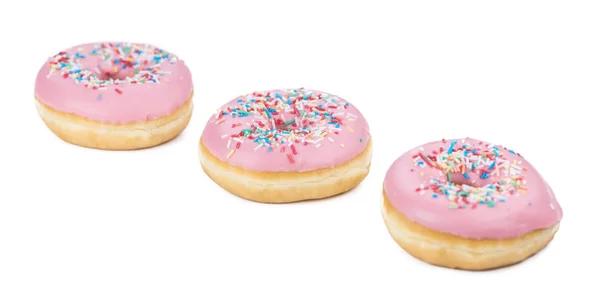 Einige Frisch Gemachte Donuts Isoliert Auf Weißem Hintergrund Nahaufnahme — Stockfoto