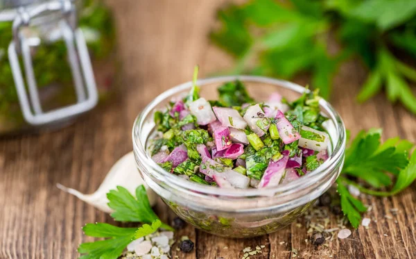 Chimichurri (νωπά) ως λεπτομερές κοντινό πλάνο, επιλεκτική εστίαση) — Φωτογραφία Αρχείου