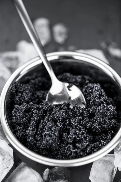 Porção Black Caviar Como Plano Perto Detalhado Foco Seletivo — Fotografia de Stock