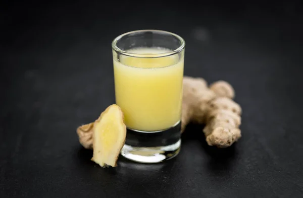Bagian dari Ginger Juice sebagai detail close-up shot; foc selektif — Stok Foto