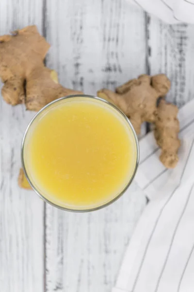 Healthy Ginger Sap Wooden Table Detailed Close Shot Selective Focus — Stock Photo, Image