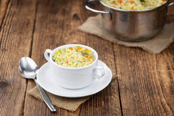 Portion Frisch Zubereitete Alphabet Suppe Selektiver Fokus Nahaufnahme — Stockfoto