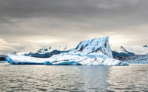 Laguna Glaciar Jokulsarlon Parte Oriental Islandia Durante Día Nublado — Foto de Stock