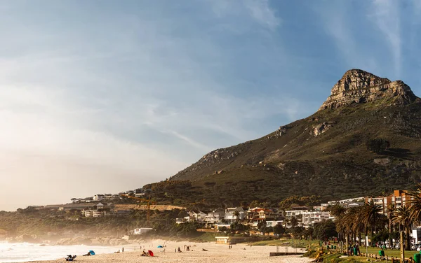 Camps Bay Kaapstad Soutch Afrika Met Een Fantastische Lucht Tijdens — Stockfoto