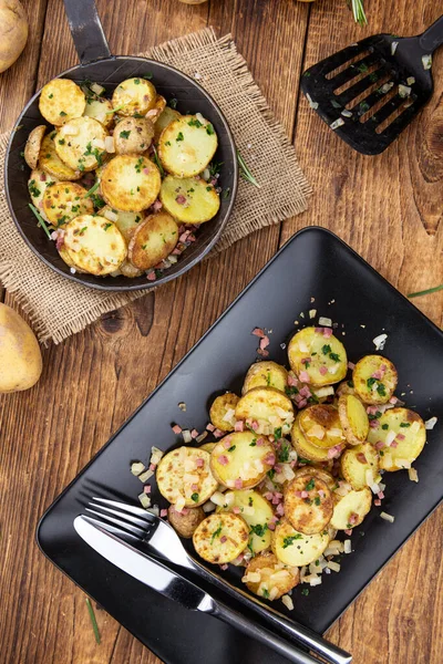 Porción Patatas Fritas Frescas Enfoque Selectivo Primer Plano —  Fotos de Stock