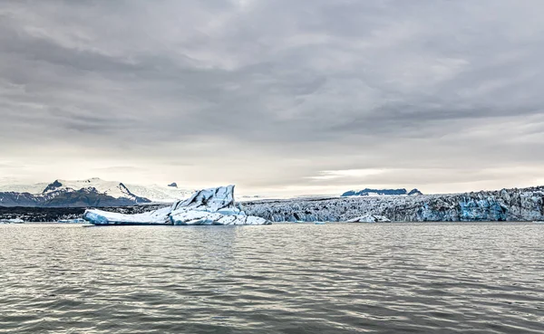 Jokulsarlon Ledovcová Laguna Východní Části Islandu Během Oblačného Dne — Stock fotografie