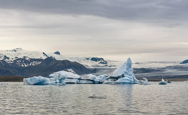Μπλε Παγόβουνα Στη Λιμνοθάλασσα Jokulsarlon Glacier Ισλανδία — Φωτογραφία Αρχείου