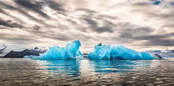 Λίμνη Του Παγετώνα Jokulsarlon Στην Ανατολική Ισλανδία Κατά Διάρκεια Του — Φωτογραφία Αρχείου