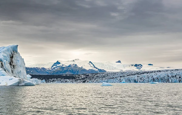 Blauwe Ijsbergen Jokulsarlon Gletsjerlagune Ijsland — Stockfoto