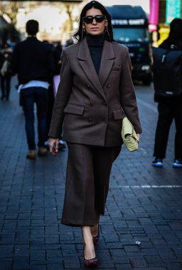 Londra Moda Haftası Streetsytle 1 7 Şubat 2019