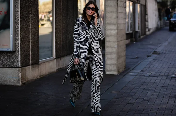 London fashion week streetsytle 1 7 febbraio 2019 — Stockfoto