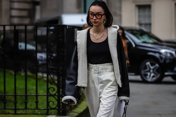 Londres Fashion Week Streetsytle 18 Febbraio 2019 — Fotografia de Stock