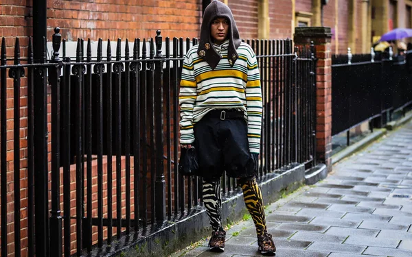 London Fashion Week Streetsytle 18 Febbraio 2019 — Stock Fotó
