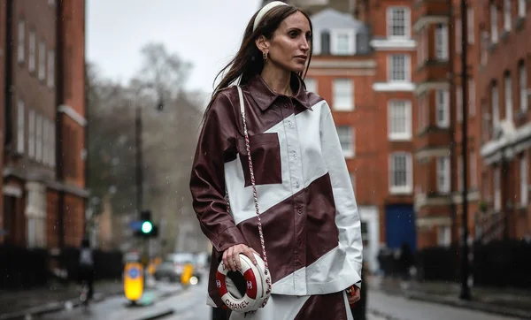 London Fashion Week Streetsytle 18 Febbraio 2019 — Stock Fotó