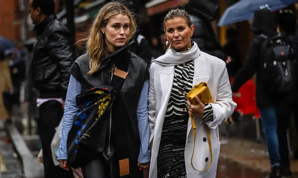 London Fashion Week Streetsytle 18 febbraio 2019 — Stockfoto