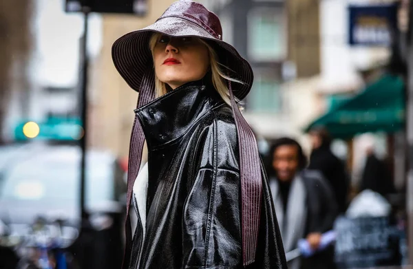 Londres Fashion Week Streetsytle 18 Febbraio 2019 — Fotografia de Stock