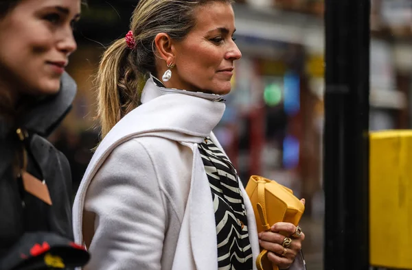 Semana de la Moda de Londres Streetsytle 18 febrero 2019 —  Fotos de Stock