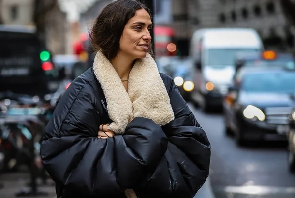 London Fashion Week Streetsytle 18 febbraio 2019 — Stockfoto