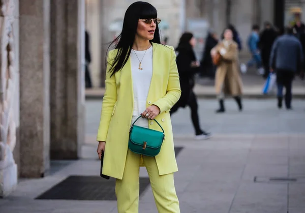 Milano Fashion Week Streetstyle 20 febbraio 2019 — Stockfoto