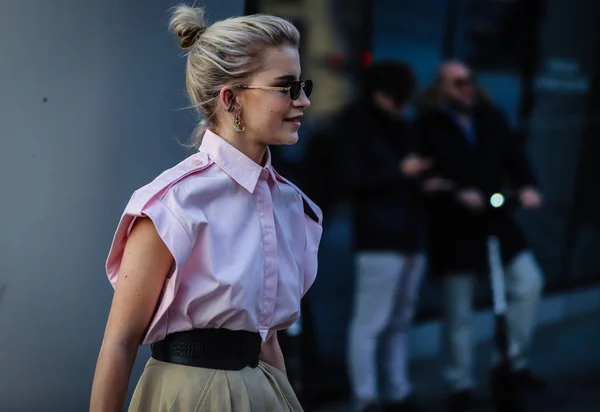 Milano Fashion Week Streetstyle 20 Febbraio 2019 — Stock Fotó