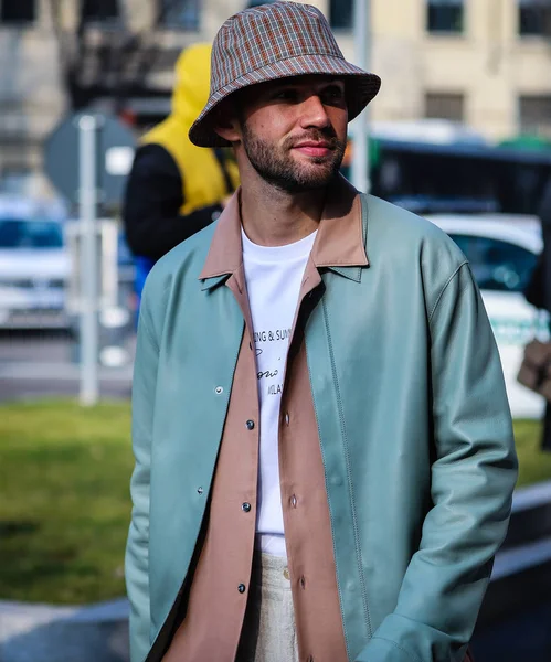 Milano Fashion Week Streetstyle 21 Φεβρουαρίου 2019 — Φωτογραφία Αρχείου