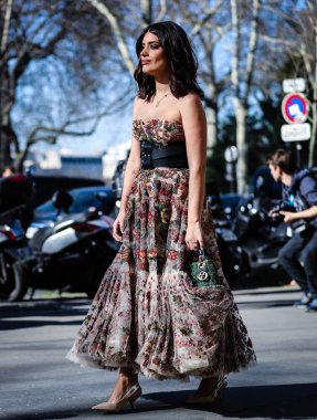 Sokak Tarzı, Sonbahar Kış 2019, Paris Moda Haftası, Fransa - 26 