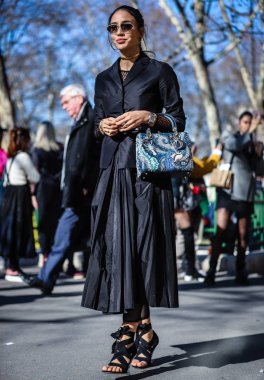 Sokak Tarzı, Sonbahar Kış 2019, Paris Moda Haftası, Fransa - 26 