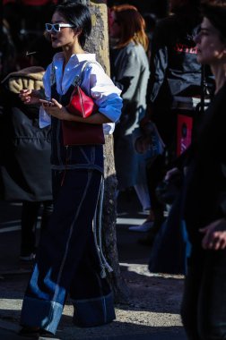 Sokak Tarzı, Sonbahar Kış 2019, Paris Moda Haftası, Fransa - 26 