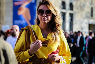 Sokak Tarzı, Sonbahar Kış 2019, Paris Moda Haftası, Fransa - 26 